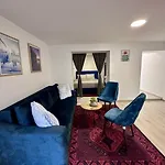 Apartment Easy Home